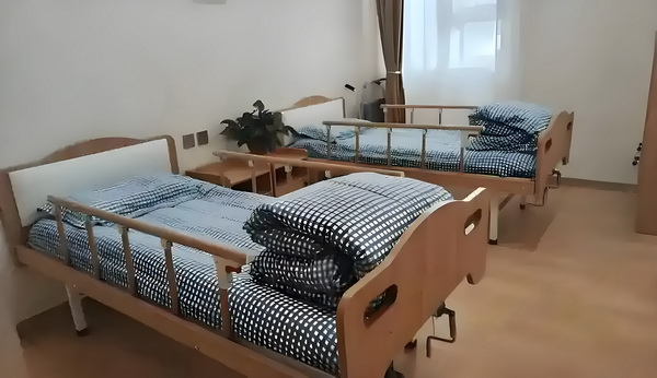 深圳小学入学_姜文硬着头皮上，爹味尚可接受 我对这个政策支持上海非常