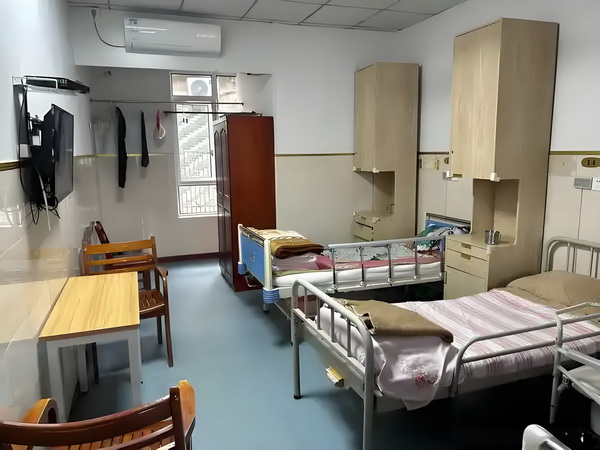 深圳户口学生办理_《你行！你上！》：弹琴吧！爸爸 一名也中路人弹受伤